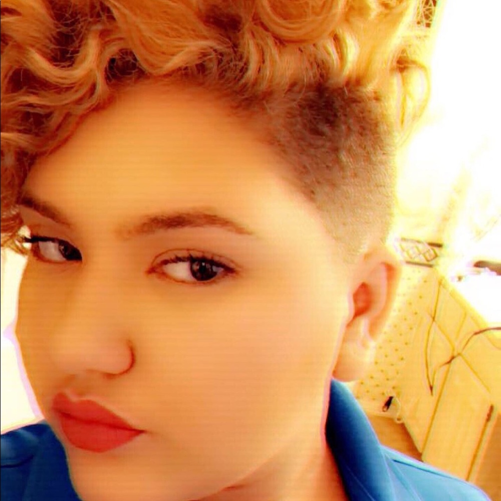 Meet your Posher, Aubrey